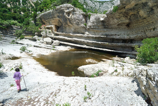 Laghetto ai piedi della cascata del Rio Flumineddu