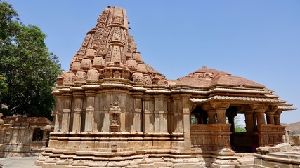 Fototapeta na wymiar Sahastra Bahu Temple bei Nagada in Rajasthan, Indien