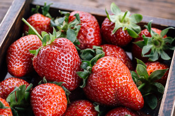 strawberries close-up, fresh strawberries, strawberries in a wooden box