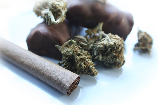 Medical Marijuana Edibles With Blunt High Quality 
