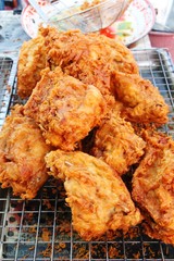 Fried chicken is delicious in street food