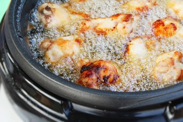Fried chicken is delicious in street food