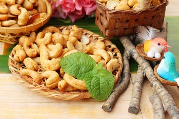 Fototapeta premium Roast cashew nuts with salt is delicious