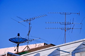 antennas are installed on the building.