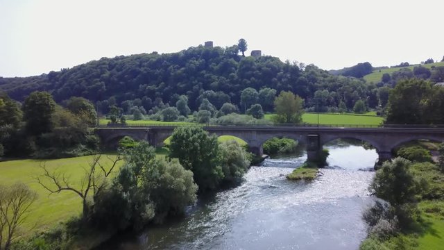 Bahndstrecke mit Br&uuml;cke im Siegtal ohne CG