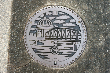 マンホールの蓋
