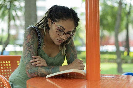 Leyendo