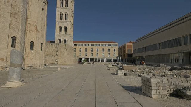  Zeleni Square with the Roman ruins in Zadar