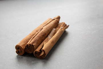 cinnamon sticks