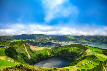 Fototapeta na wymiar Vista sobre as Sete Cidades, das 3 lagoas da região - Azores, Portugal