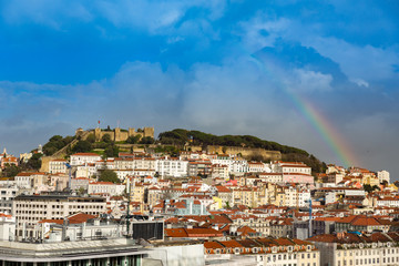Fototapeta na wymiar lisbon castle with rainbow