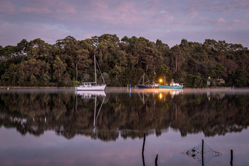 Obraz premium dawn Strahan harbour