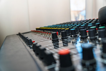 Mixing console, mixing sound Board