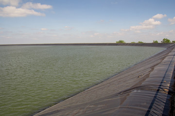 Large reservoir, water reservoir with plastic liner