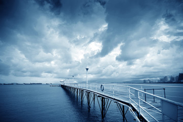 Fototapeta na wymiar Cruise dock and sky cloud
