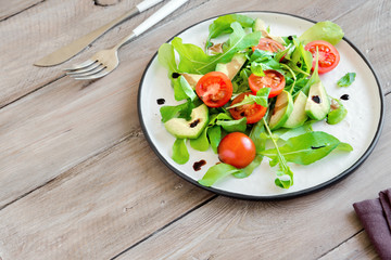 Avocado and tomatoes salad