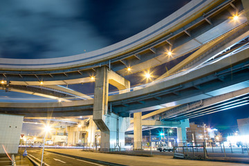 Obraz premium 福岡の夜景 高速道路 都市高速