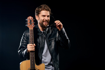 Obraz premium young man with guitar