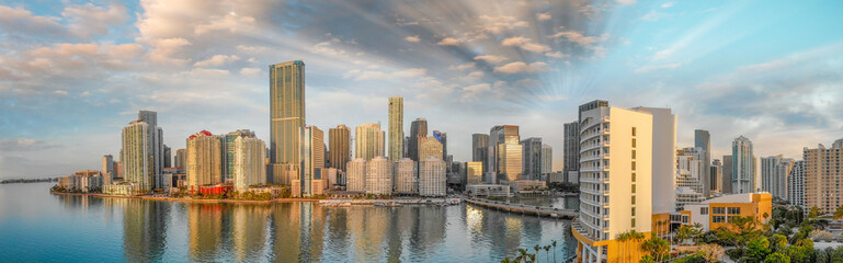 Fototapeta na wymiar Panoramic aerial view of Downtown Miami and Brickell Key at sunrise