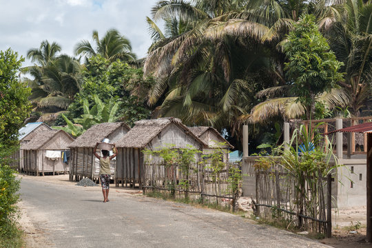 Sur la route de l'Ile Sainte Marie