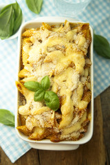 Pasta bake with pumpkin