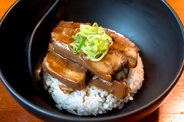 Buta Kakuni Donburi, Japanese braised pork belly with rice