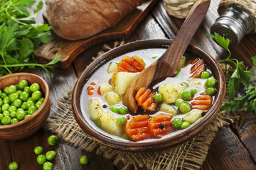 Soup with green peas