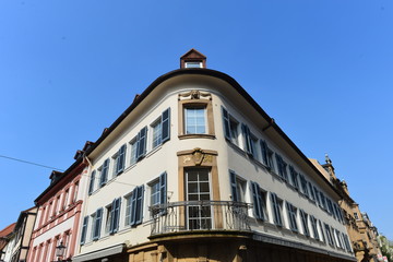 Fototapeta na wymiar Historische Architektur in Neustadt an der Weinstraße 
