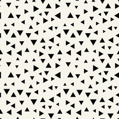 memphis style triangle seamless pattern