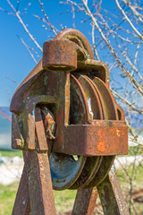 Alte verrostete Baggerschaufel