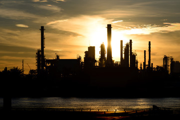 Fototapeta na wymiar Oil refinery plant industry.