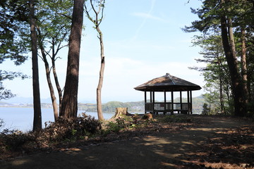 湖畔の展望台