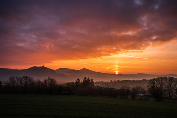 Fototapeta na wymiar Sonnenaufgang im Siebengebirge