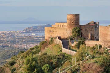 Il castello di Santa Lucia del Mela