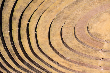Fototapeta na wymiar Moray Cusco curves 1