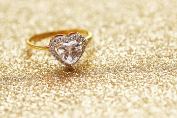 Diamond heart on gold ring