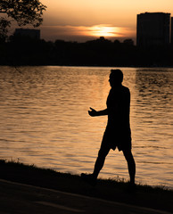 sunset in the park, cool afternoon, relax, enjoy life, great city