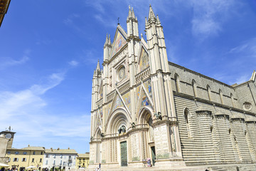 Obraz premium Facade of the Cathedral of Orvieto (Duomo di Orvieto) Italy. Construction in Gothic style dedicated to the Virgin Mary