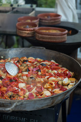 Słowenia  - 22 sierpnia 2017: Kuchnie na otwartym powietrzu w Ljubliana w sierpniowy, słoneczny dzień