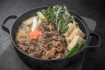 和牛すきやき　Tasty sukiyaki Japanese cuisine