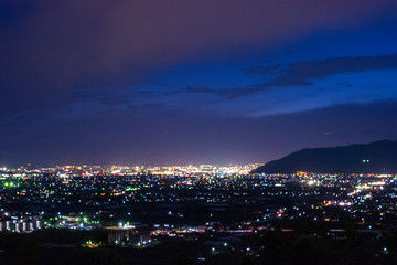 Fototapeta premium 甲州市勝沼 ぶどうの丘からの夜景