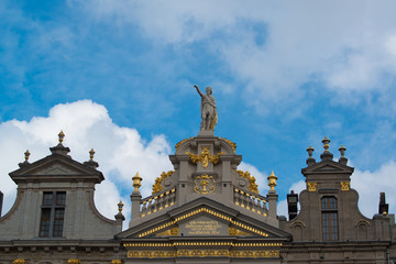 Obraz premium Facade on building in Grand Place, Brussels Belgium