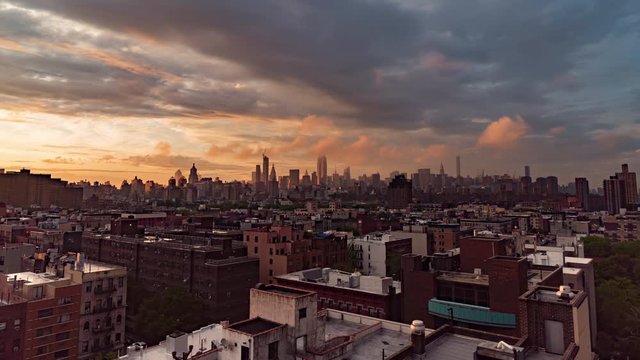 New York Time-lapse Manhattan Skyline at Dusk