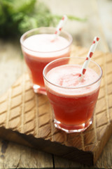 Refreshing berry drink