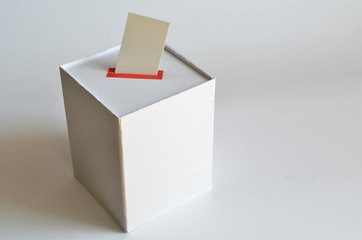 urna wyborcza - obrazy, fototapety, plakaty