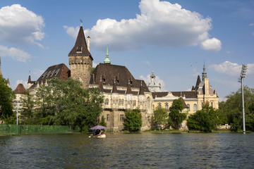 Fototapeta na wymiar The City Park (Városliget) and Vajdahunyad Castle, Budapest, Hungary