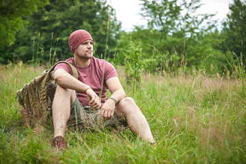 Naklejka premium Young man on nature