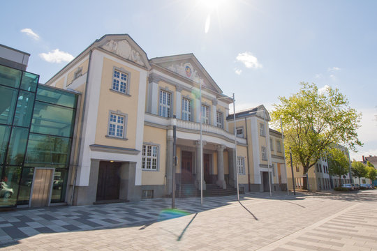 Historisches Geb&auml;ude in der Viersender Innenstadt in Nordrhein-Westfalen: Die Festhalle in Viersen 