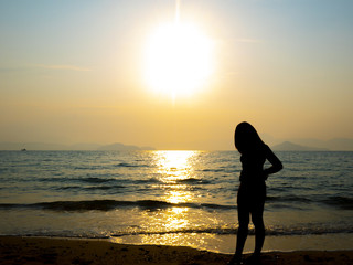 Fototapeta premium silhouette style of a people at a sea side