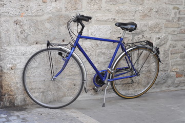 Fototapeta na wymiar bicycle iron detail